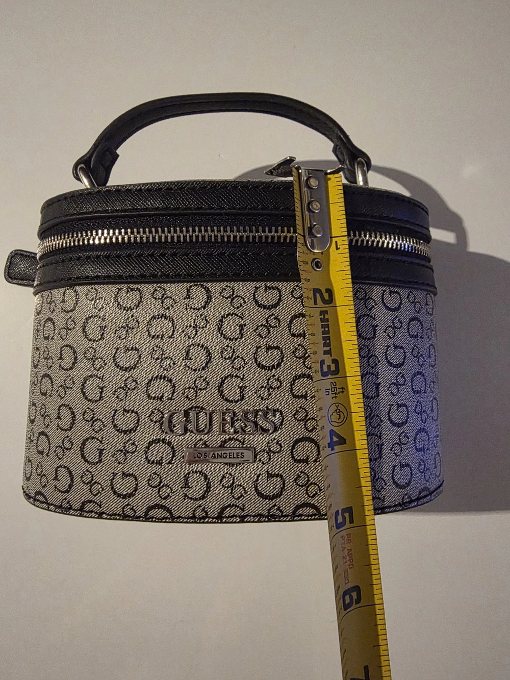 GUESS Gray/Black Monogram Cosmetic Case Top-Handle Bag